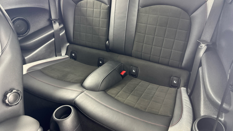 MINI Hatchback 1.5 Cooper Sport 3dr Auto Petrol Hatchback